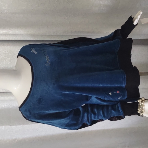 DREAMING OF YOU Betsey Johnson velour blue Shirt L Sweatshirt Night New Pajamas